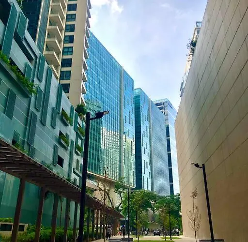 아파트 Uptown Parksuites Bgc 1br, Hi Flr Great View Fr Balcony With Washer