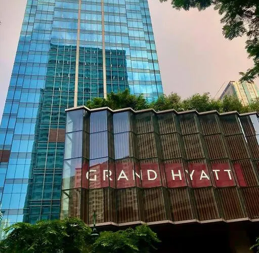 아파트 Uptown Parksuites Bgc 1br, Hi Flr Great View Fr Balcony With Washer *
