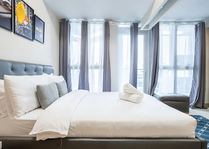 아파트 Uptown Parksuites Bgc 1br, Hi Flr Great View Fr Balcony With Washer 마닐라