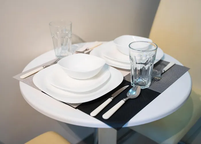 Uptown Parksuites Bgc 1br, Hi Flr Great View Fr Balcony With Washer * 마닐라