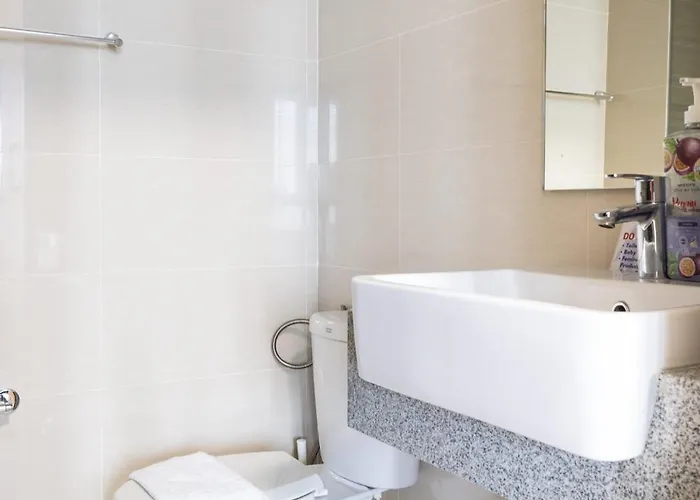 Uptown Parksuites Bgc 1br, Hi Flr Great View Fr Balcony With Washer 아파트 *